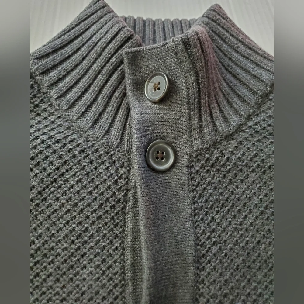 Banana Republic Men's Grey‎ Mock Collar Cardigan Knit Sweater Size XL